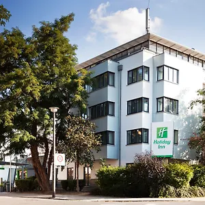 - South, An Ihg Drezno